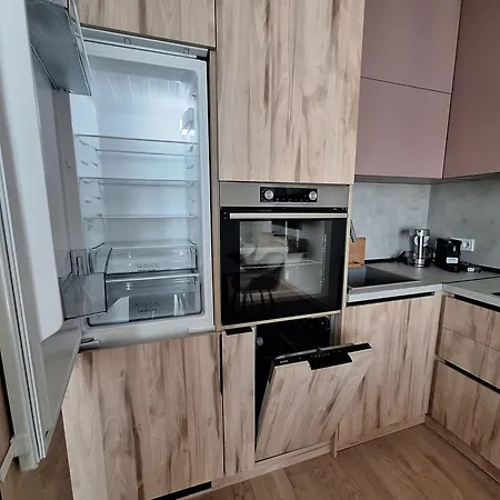 Skyline 44 Apartment